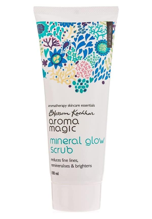 Mineral Glow Scrub