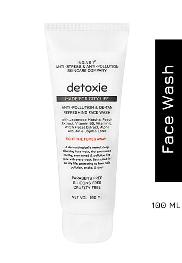 Anti-Pollution & De-Tan Refreshing Face Wash