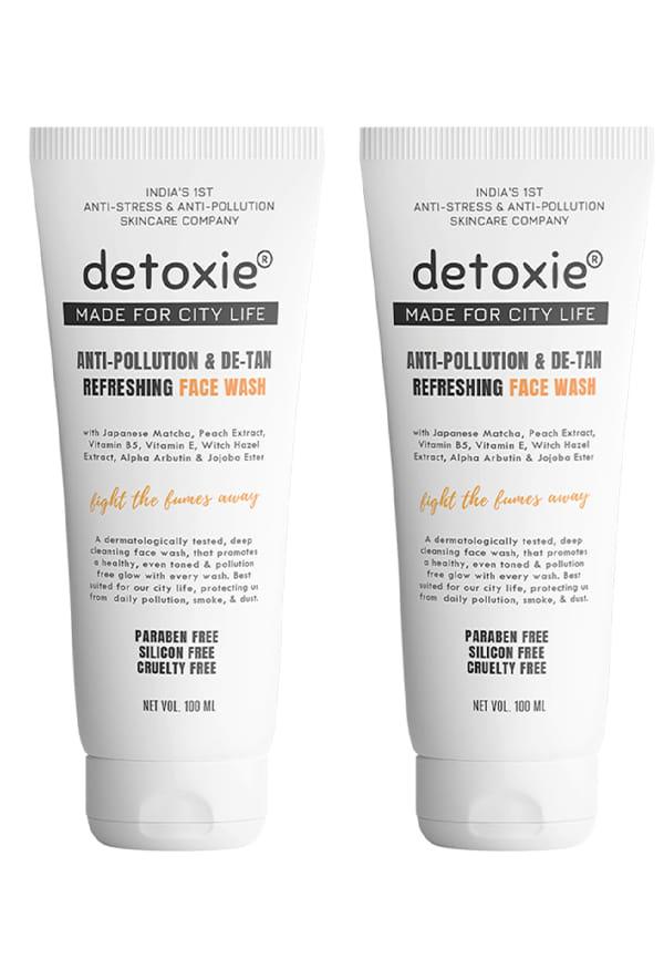 Anti-Pollution & De-Tan Refreshing Face Wash