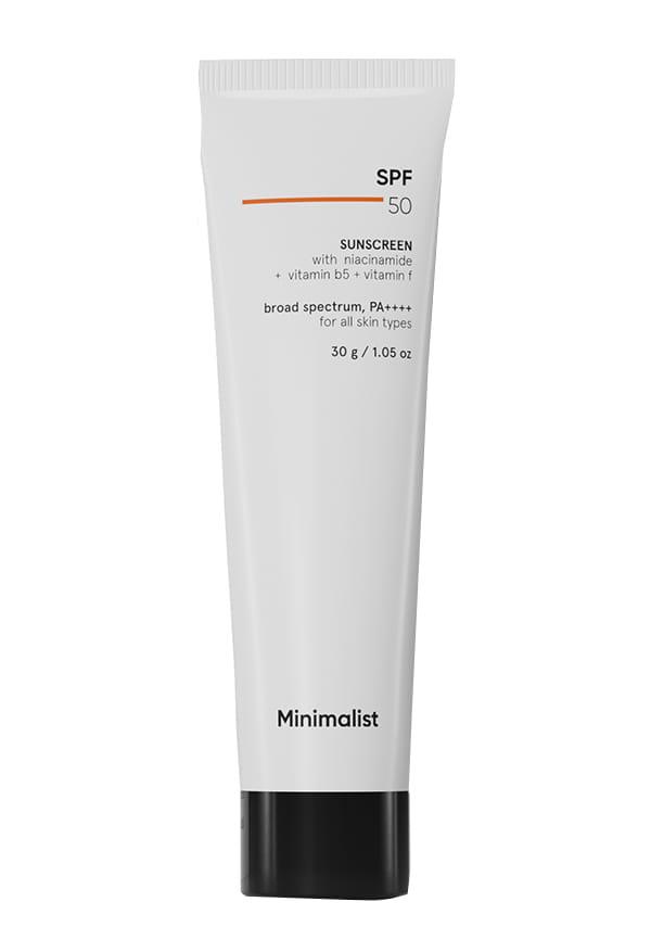 SPF 50 PA ++++ Sunscreen With Multi-Vitamin For Reducing Photoaging