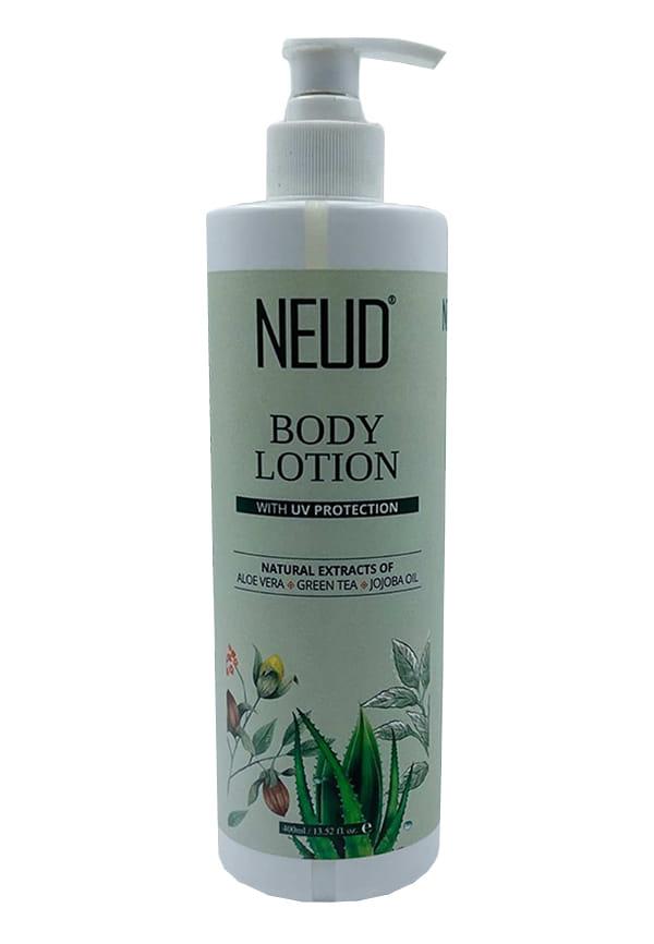 Body Lotion with Natural Extracts of Aloe Vera, Green Tea and Jojoba Oil for Men and Women
