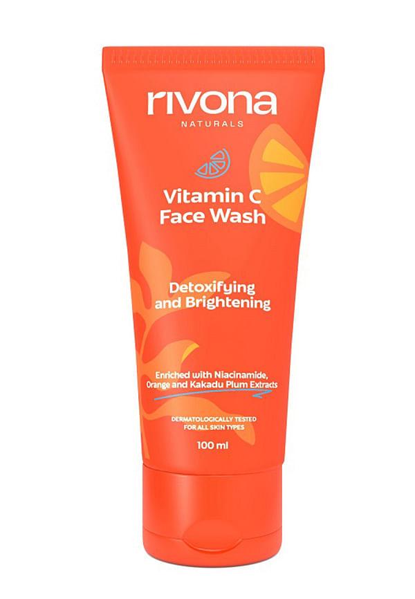 Vitamin-C Facewash with Niacinamide for Deep Cleanse
