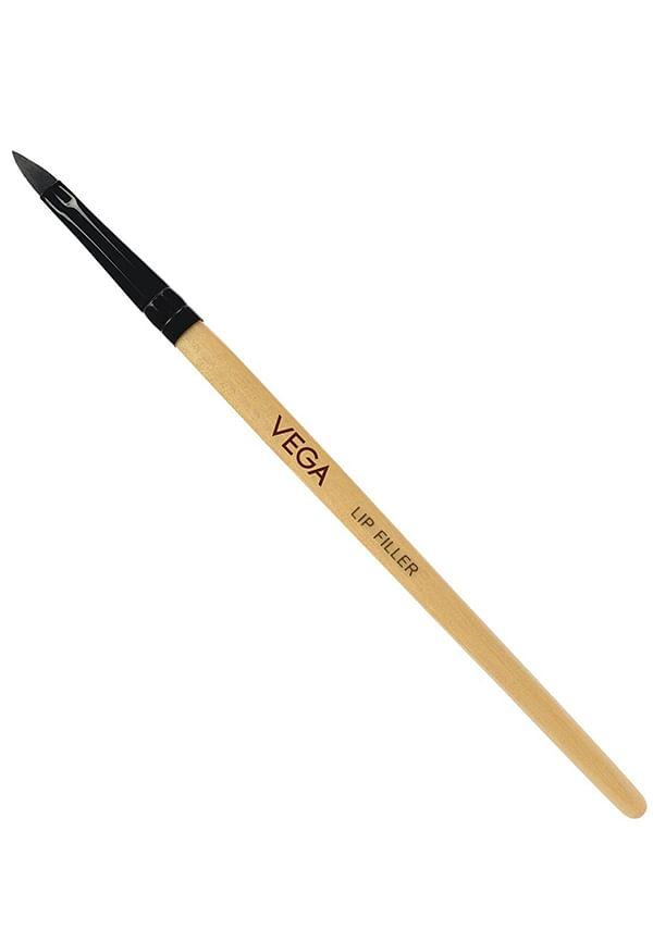 Lip Filler Makeup Brush with Wooden Handle, (EV-13)