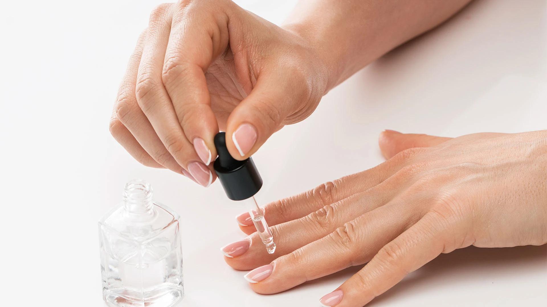 How to Protect Your Nails During Winter Months