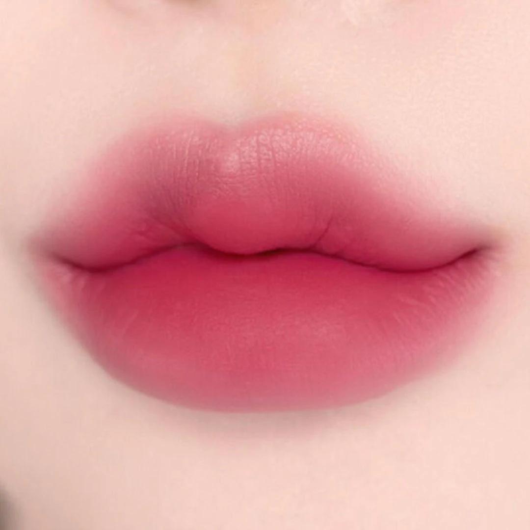10 Must-Have Light Lipstick Shades for a Natural Look