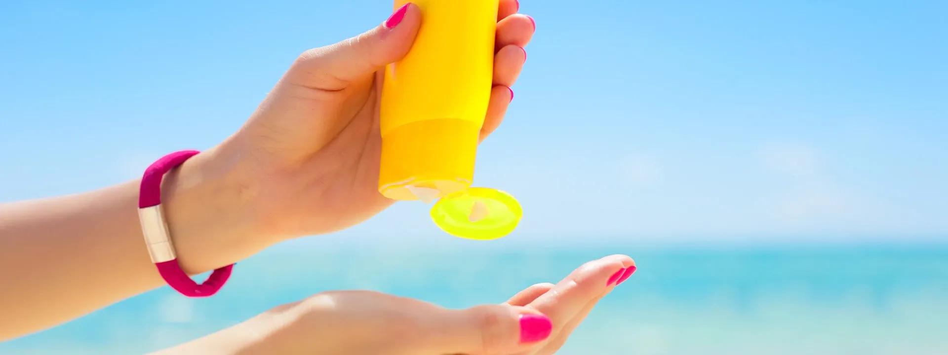 5 Reasons Foxtale Glow Sunscreen Boosts Glow & Protects Skin