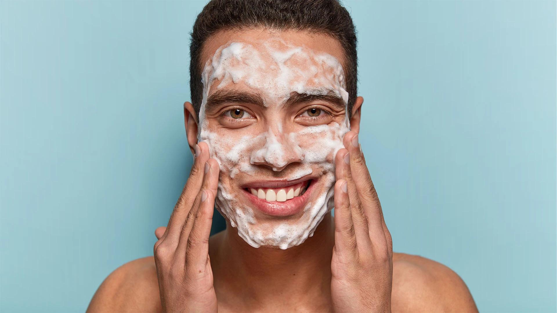 7 Best Salicylic Acid Face Washes for Men to Fight Acne