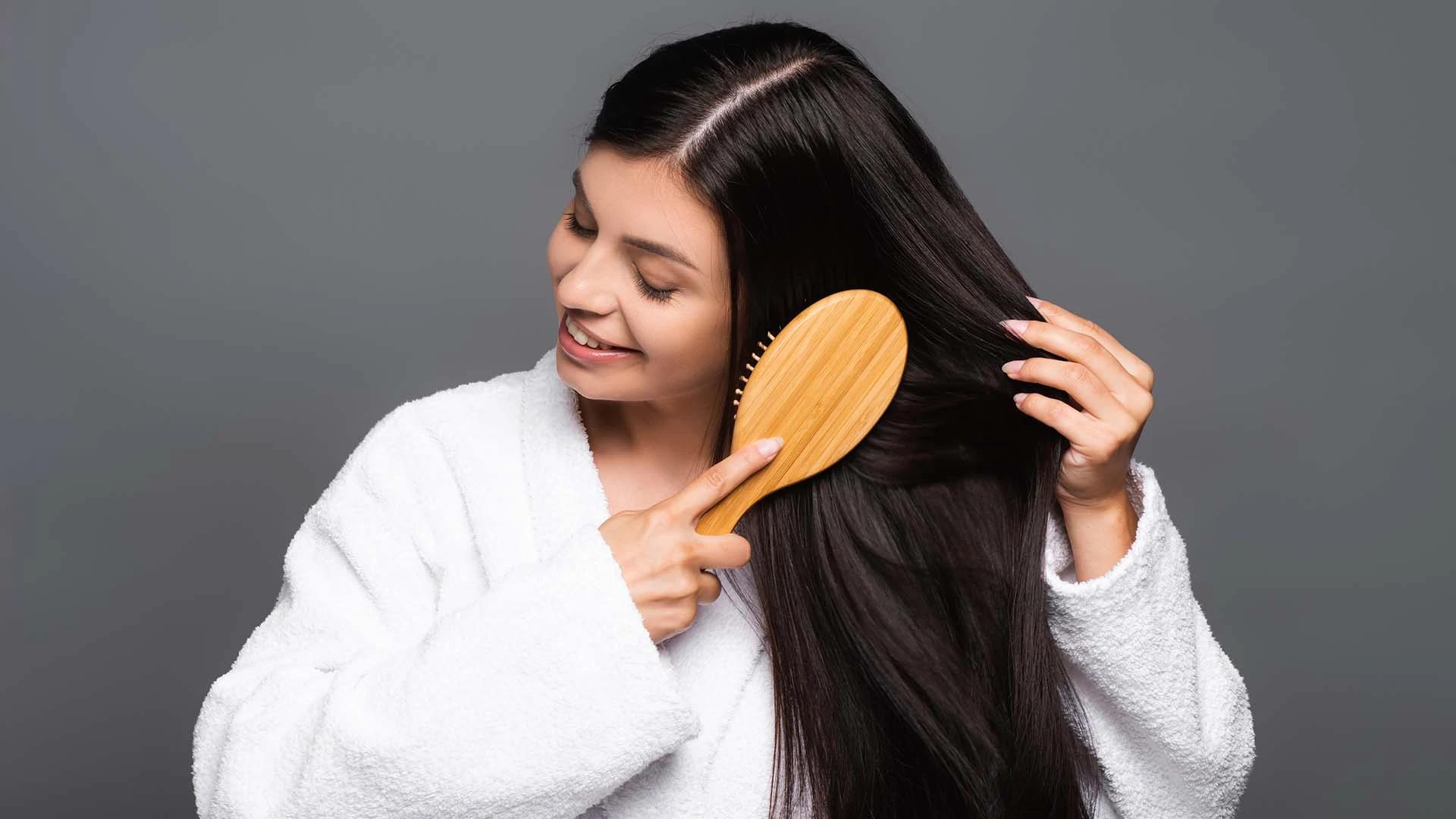 9 Anti Frizz Shampoos for Glossy Hair You Need Now