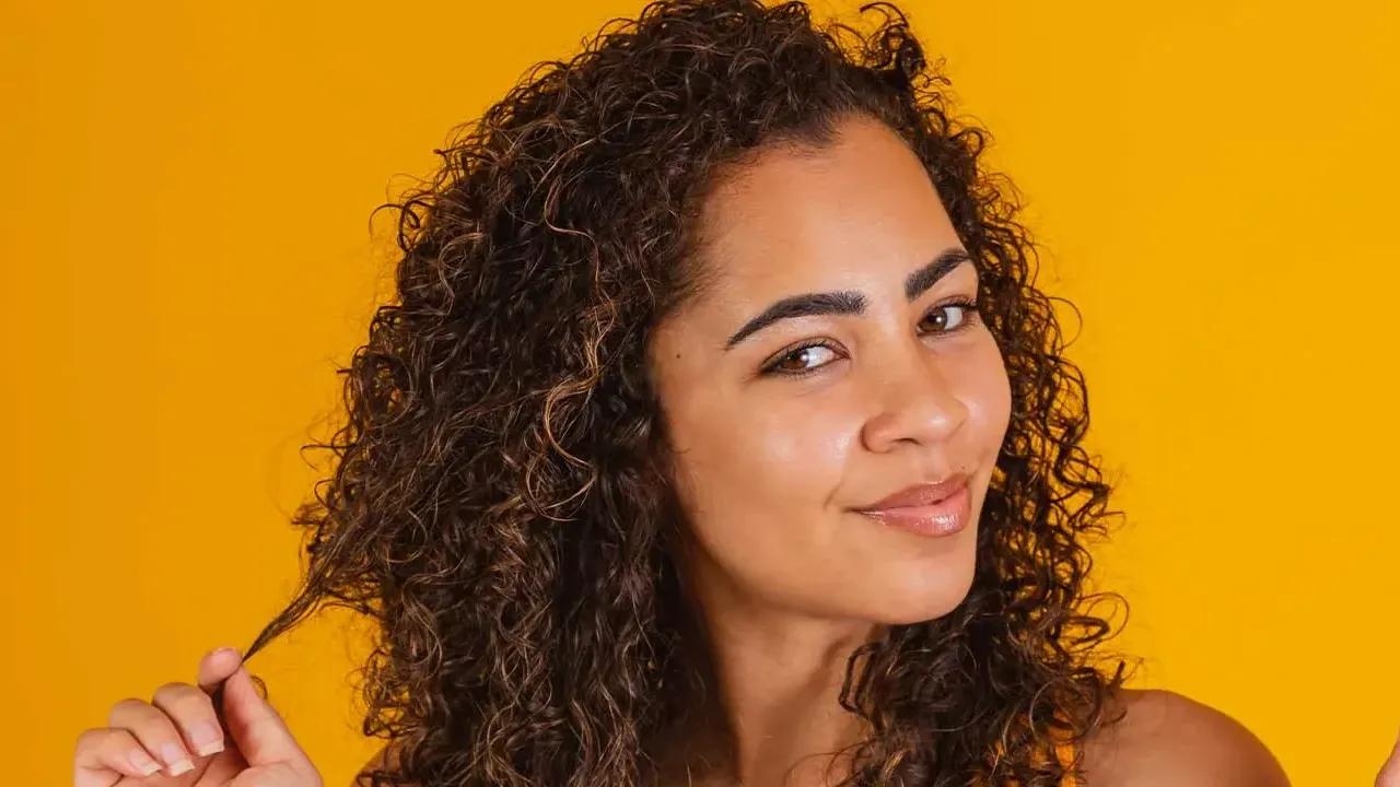 9 Anti Hair Fall Shampoos for Dry, Weakened Hair