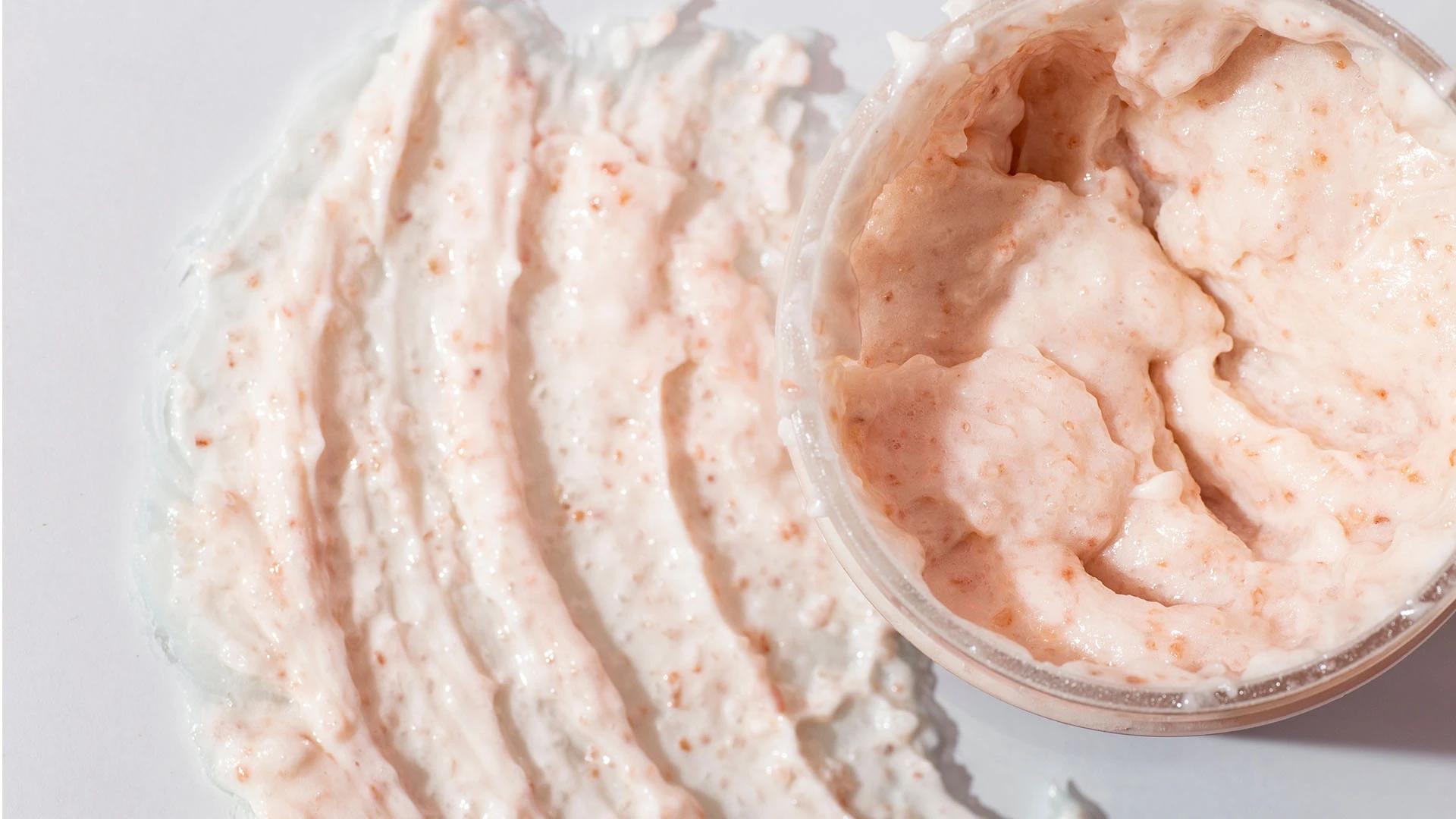 9 Best Underarm Scrubs for Exfoliation & Brightening