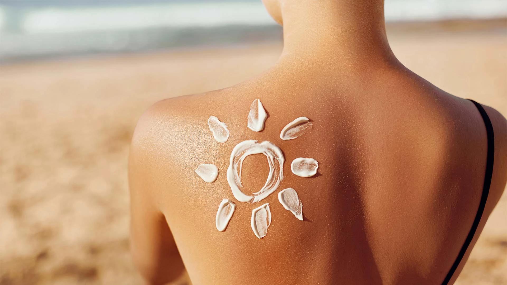 9 SPF Body Lotions Without White Cast for Daily Hydration