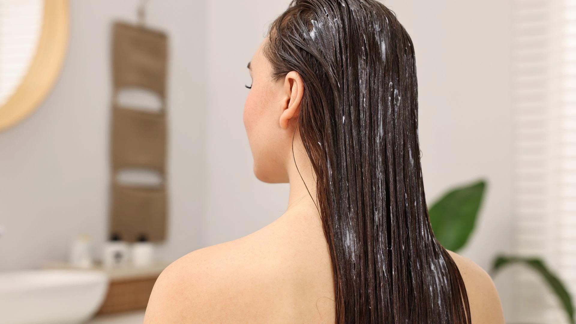 9 Ways a Bond Repair Conditioner Strengthens Your Hair