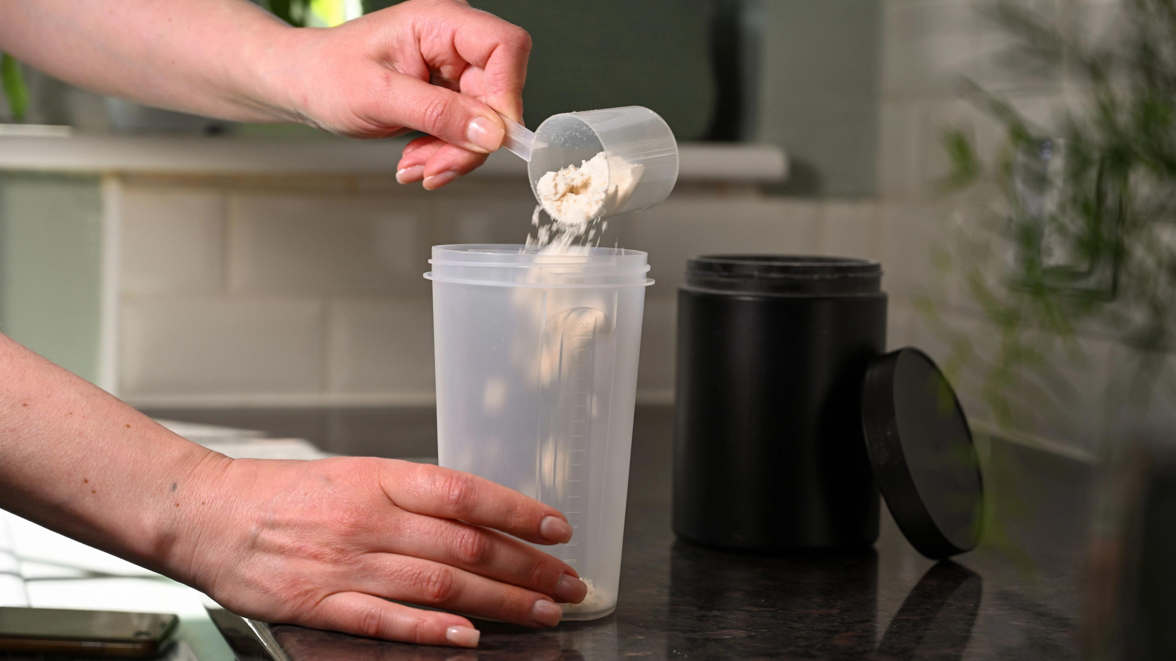 9 Ways Multivitamin Protein Powder Boosts Men's Vitality