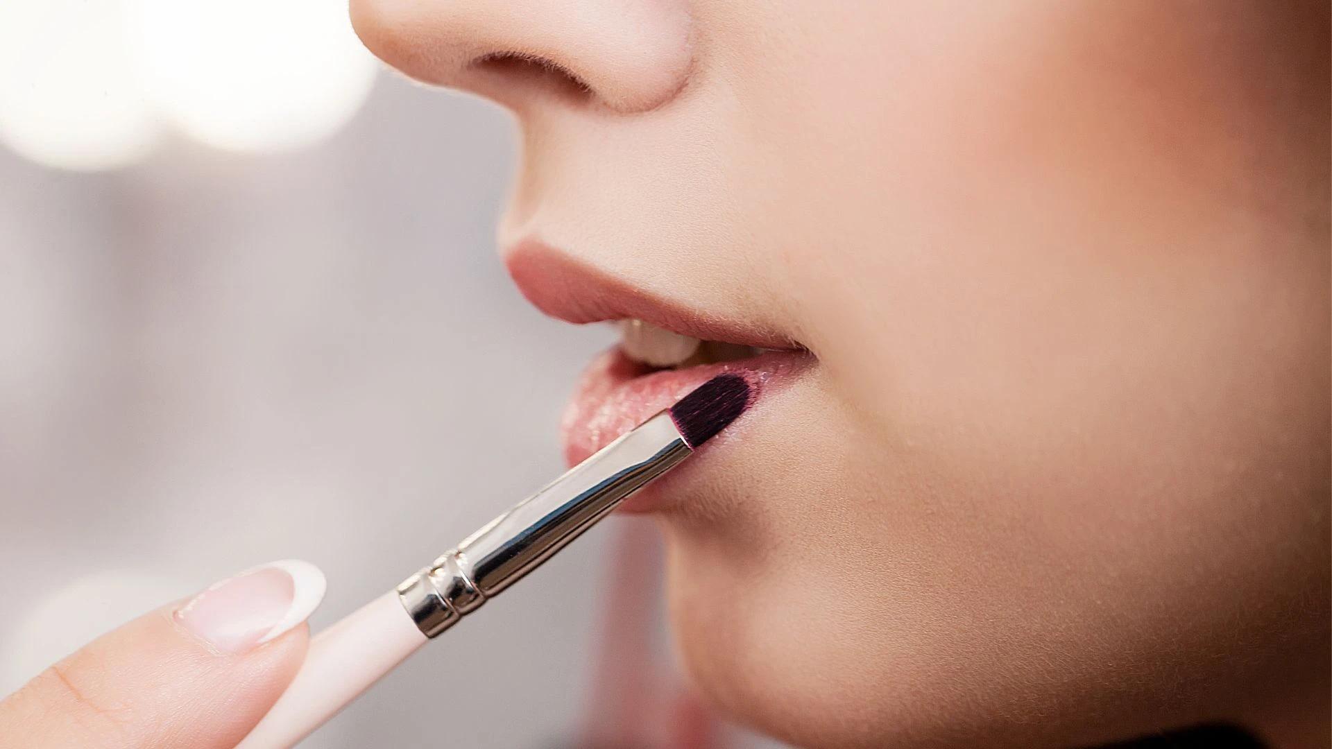Glossy Lips Routine India: Your Questions Answered