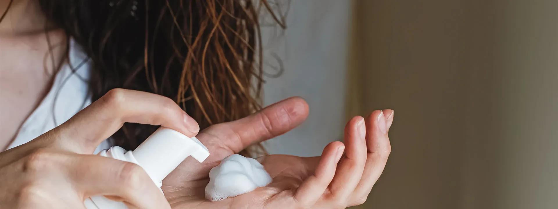 How to Achieve a Deep Clean with a Foaming Face Wash