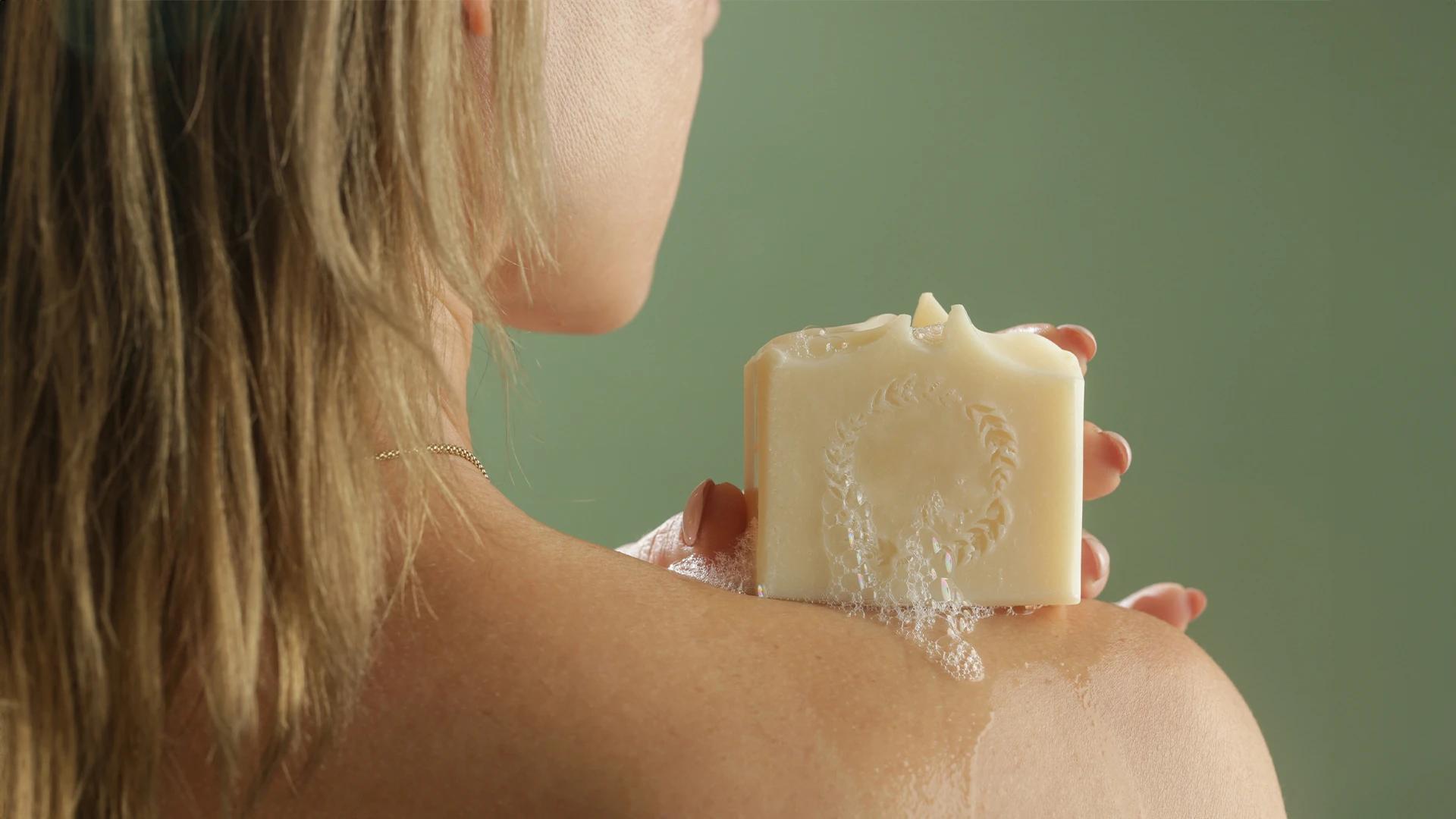 How to Achieve Radiant Skin with Kojic Acid Skin Whitening Soap