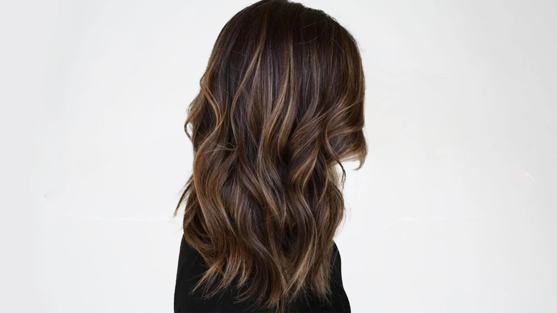 How to Achieve the Perfect V-Shaped Hairstyle in 5 Easy Steps