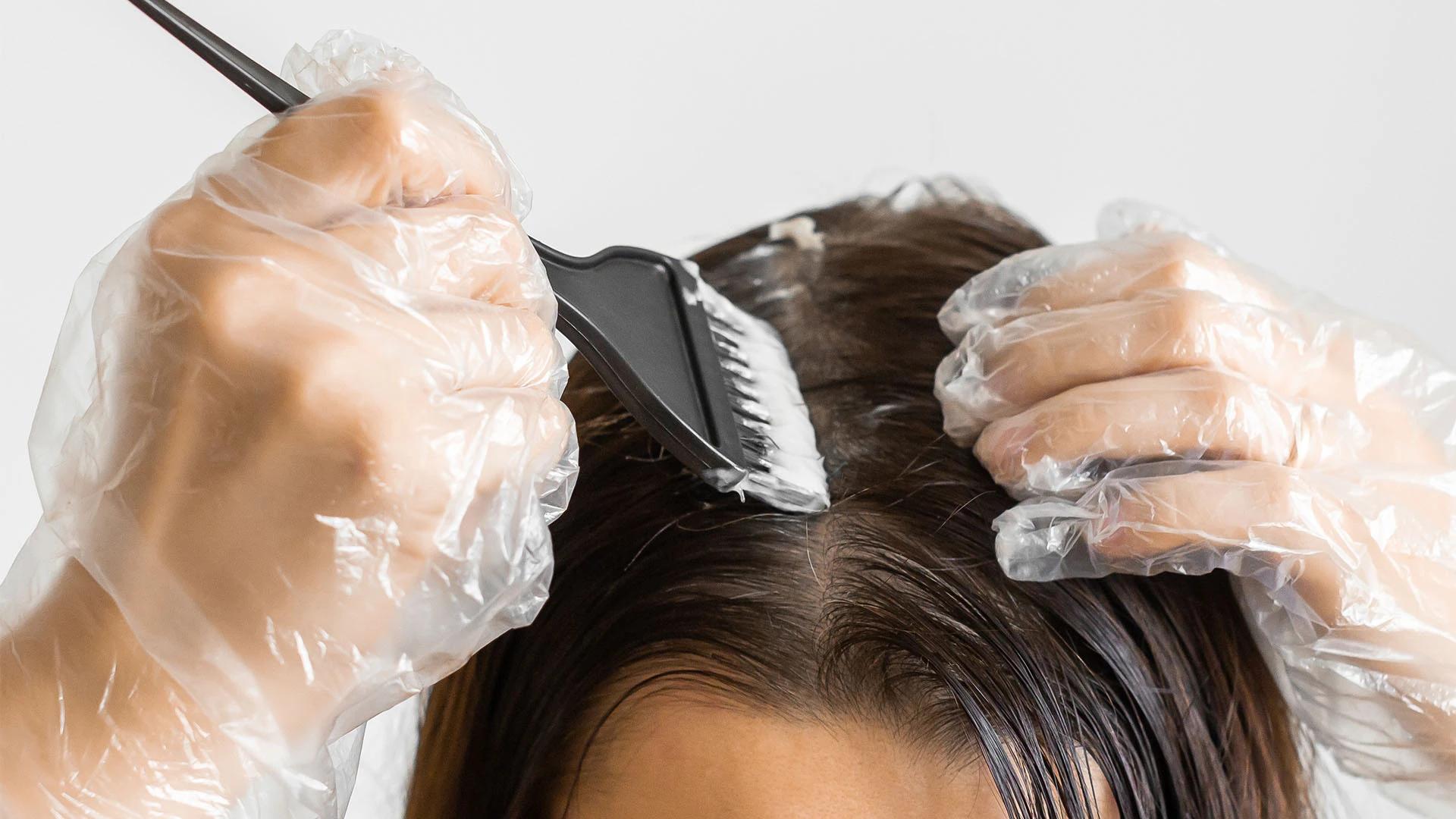 How to Get Stunning Streaks Hair Colour in 5 Easy Steps