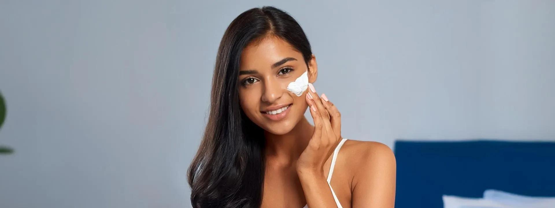 How to Hydrate Sensitive Skin with Hyaluronic Acid