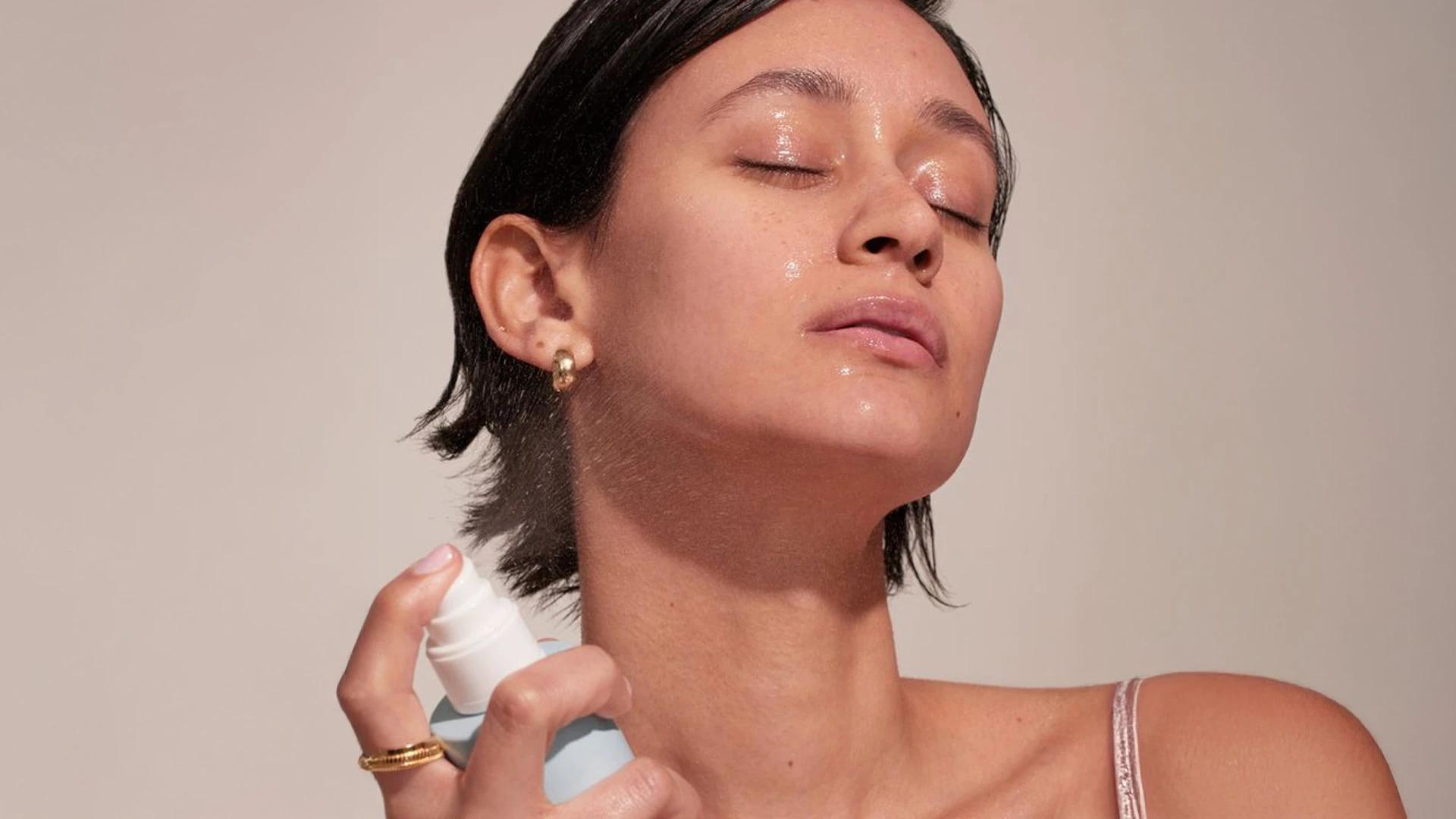 How to Layer Retinol: The Correct Skincare Routine Order