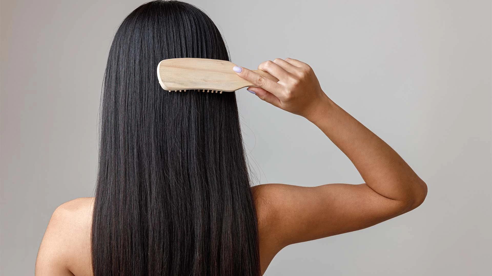 How to Use Rosemary Hair Serum for Healthier Hair