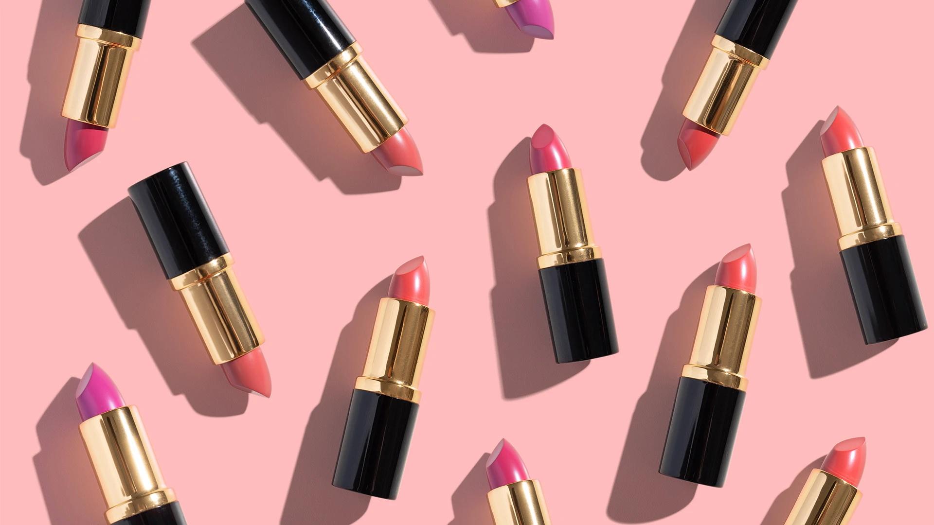 Maroon vs Burgundy Lipstick: Which Shade Suits You Best?