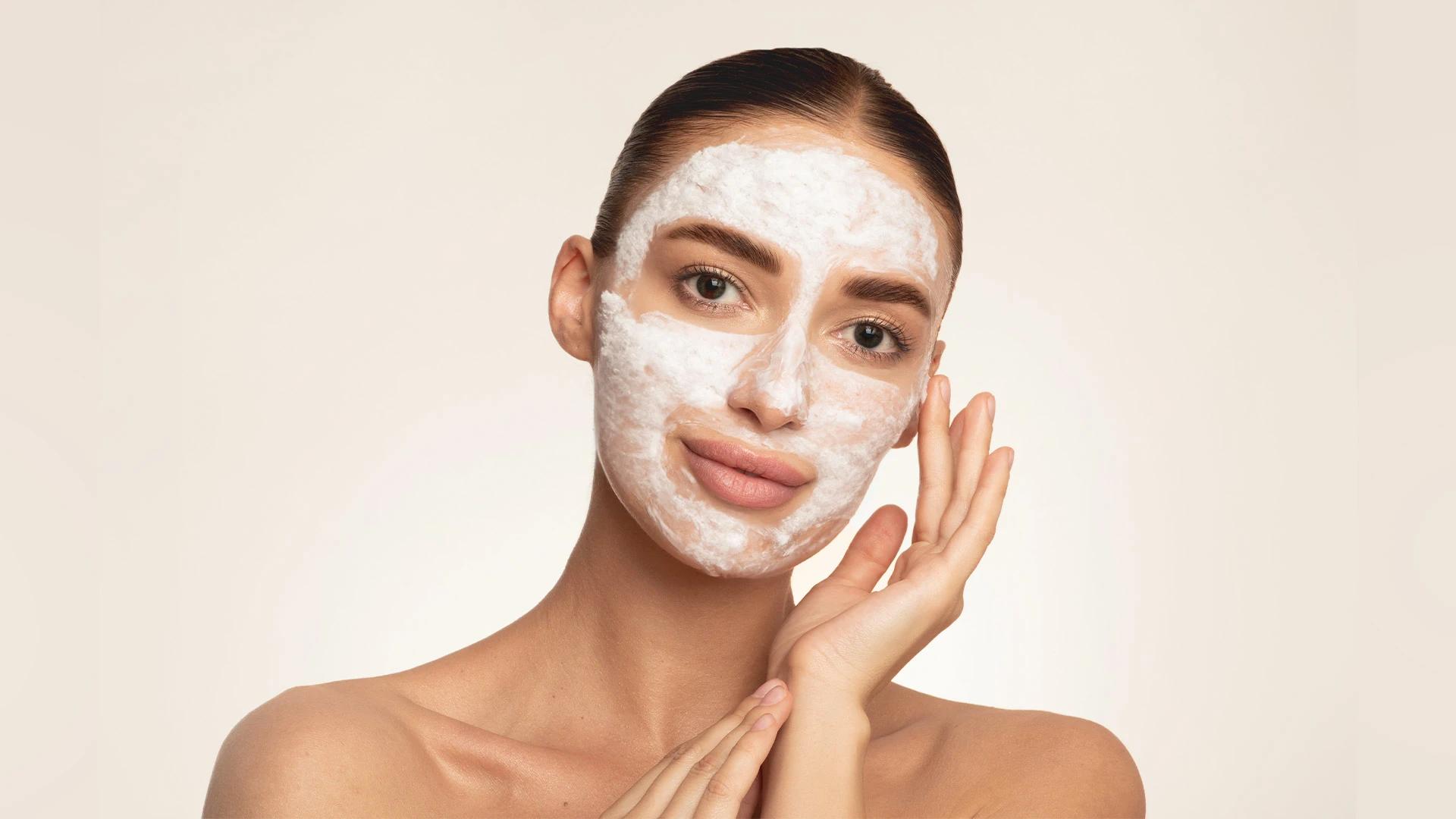 Peel Off Masks Decoded: Insights for a Radiant Skincare Routine