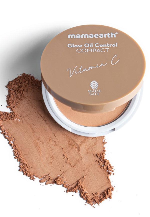 Glow Oil Control Compact SPF 30 with Vitamin C & Turmeric
