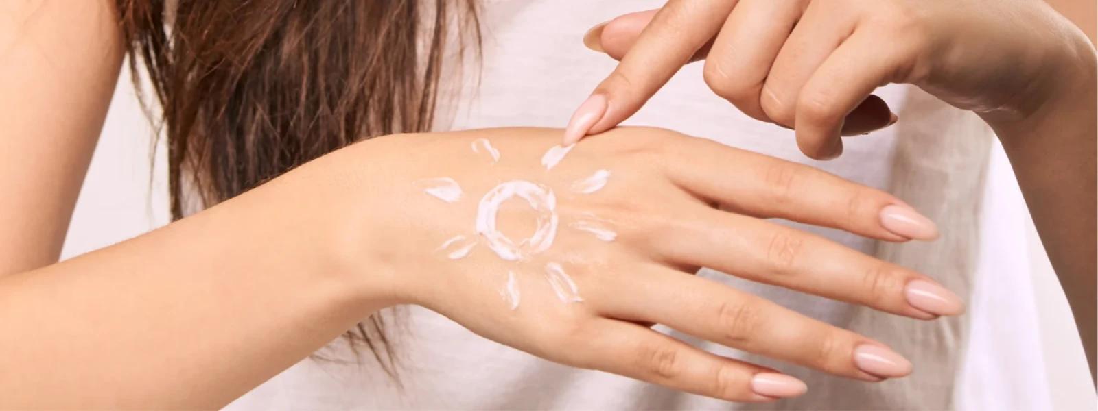 Essential Natural Tan Removal Tips: Your Complete De-Tan Guide