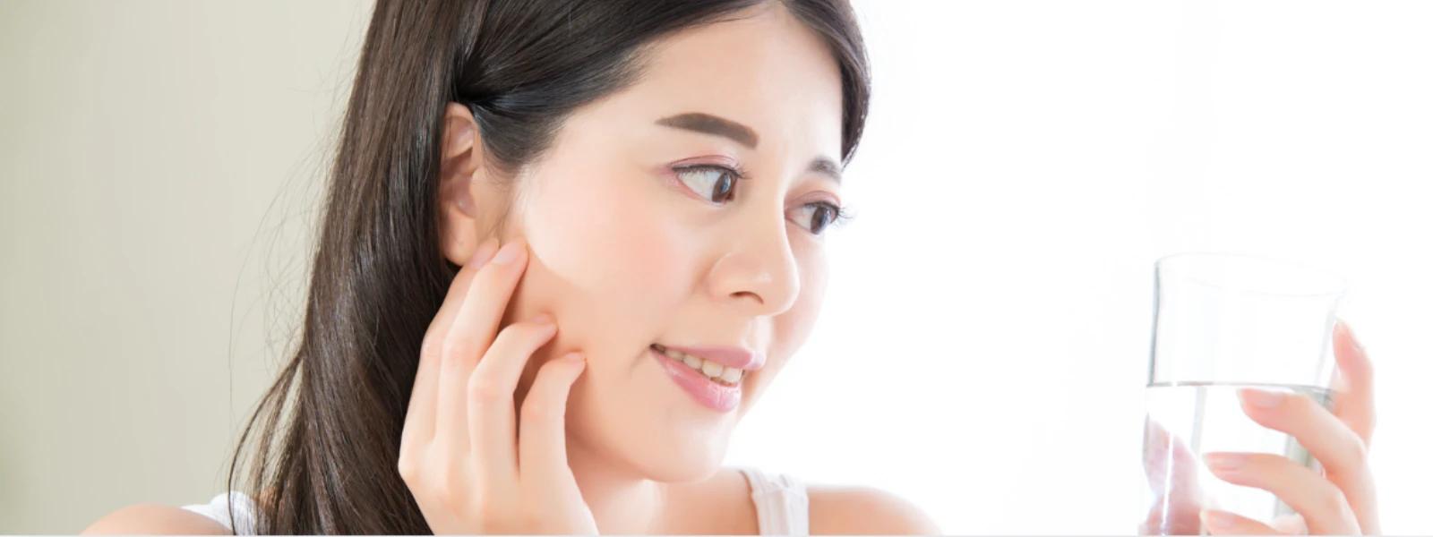Natural vs Clinical Skincare for Sensitive Skin: Which is Best?