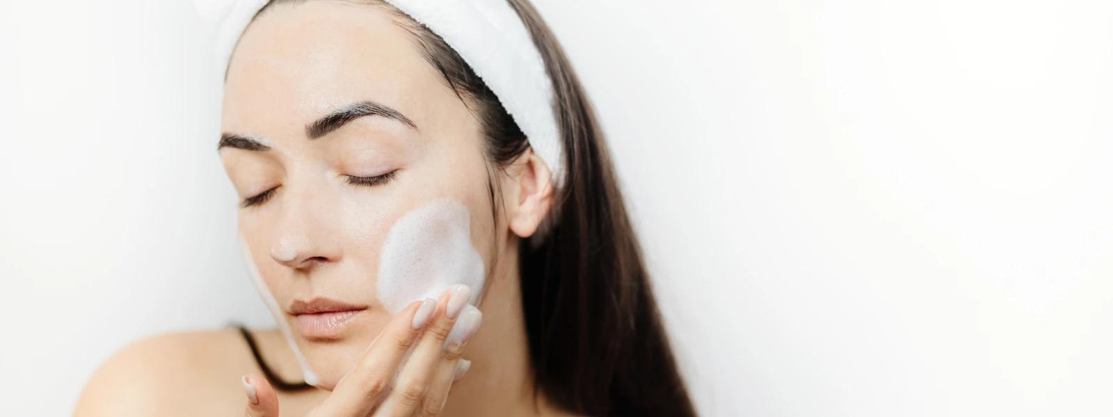 Signs of Pollution Damage FAQ: Your Skin Questions Answered